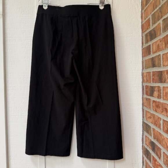Eileen Fisher Black Crepe, Viscose blend, wide leg cropped pants, Women's M - Picture 3 of 5